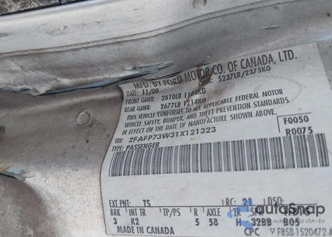 2001 Ford Crown Victoria z USA, uszkodzony, nr VIN 2FAFP73W31X121323